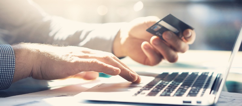 différence entre marketplace et site e commerce